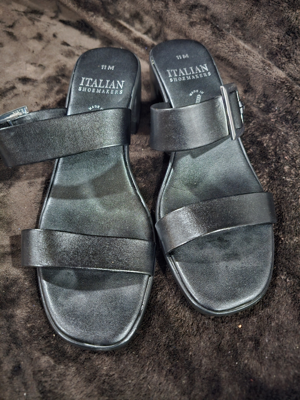 Italian Shoemakers Women’s Black Leather Double-Strap Slide Sandals